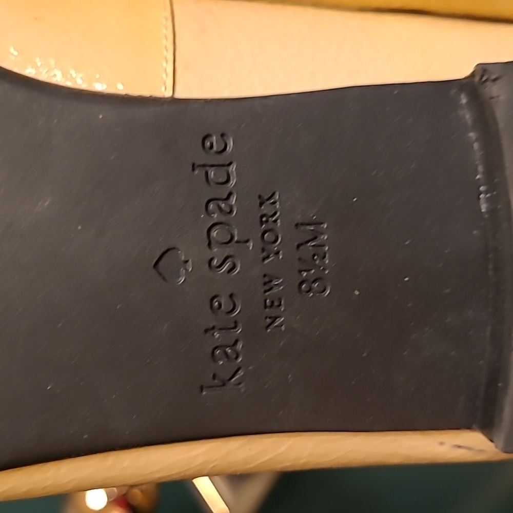 KATE SPADE patent leather Karen tuxedo cream loafers - Picture 8 of 9